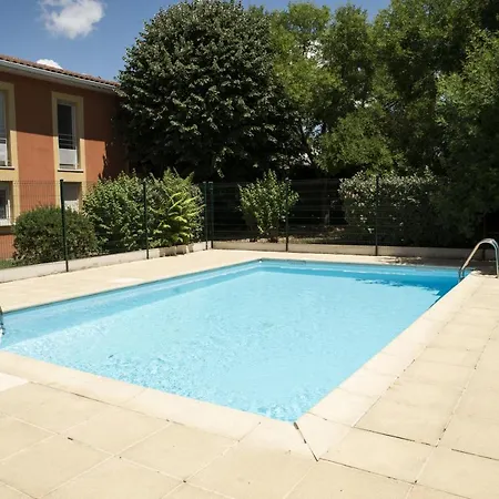 - Piscine Et Parking Prive Toulouse